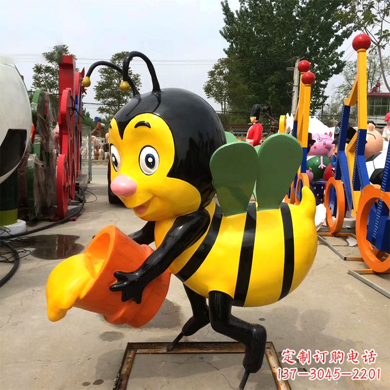 泸州玻璃钢蜜蜂雕塑