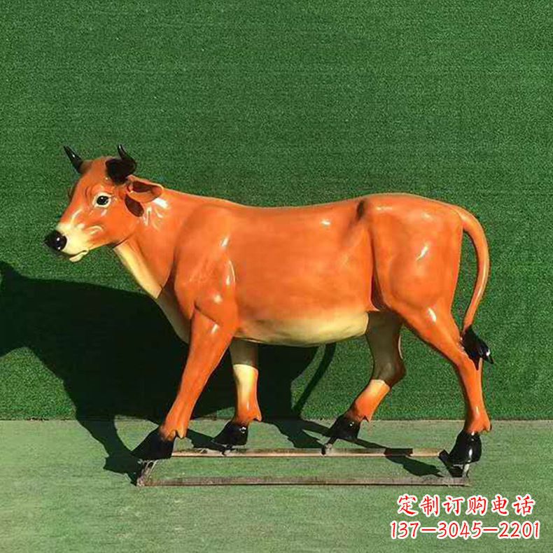 泸州玻璃钢材料制作的动物雕塑