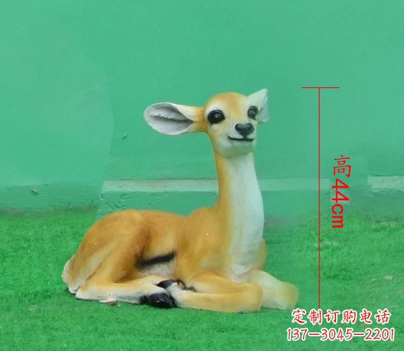泸州玻璃钢制作的羚羊雕塑