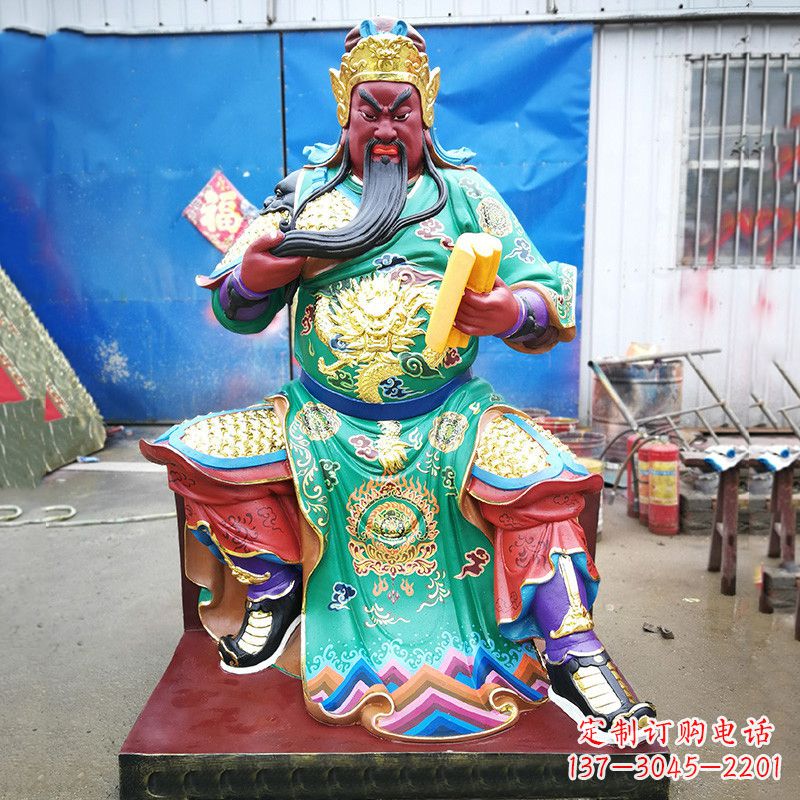 泸州关圣雕塑玻璃钢彩绘之美
