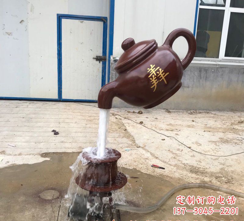 泸州玻璃钢茶壶雕塑——精致细腻的艺术品