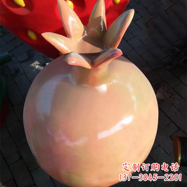 泸州石榴雕塑绚丽多彩的艺术瑰宝