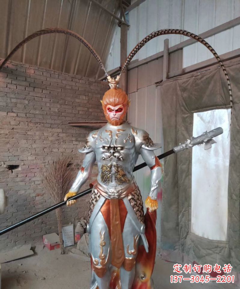 泸州玻璃钢孙悟空传承古老神话的雕塑