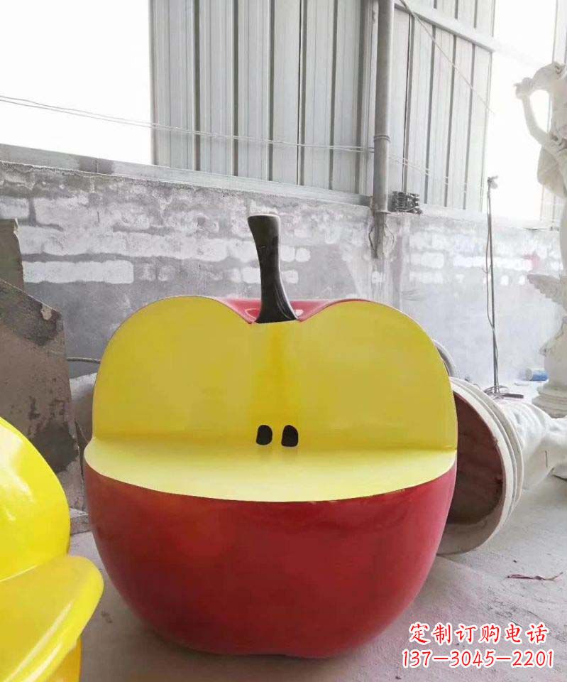 泸州不锈钢苹果雕塑精致而经久不衰