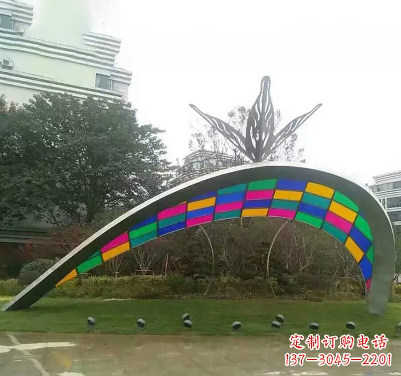 泸州不锈钢彩色拼接拱门雕塑