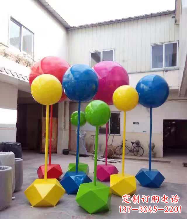 泸州不锈钢彩色气球雕塑艺术的绚丽缤纷