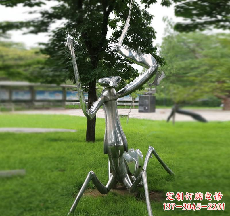 泸州不锈钢螳螂雕塑精致美观的艺术品