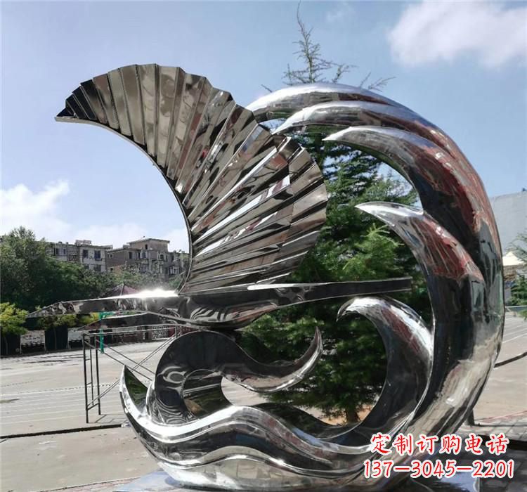 泸州不锈钢翅膀雕塑艺术之羽