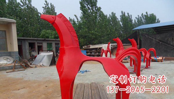 泸州不锈钢马雕塑精致而经久