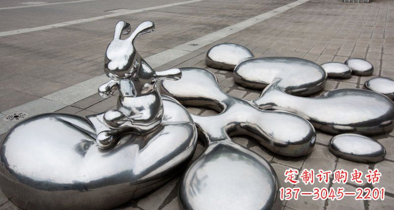 泸州不锈钢兔子雕塑——精美的水滴广场装饰