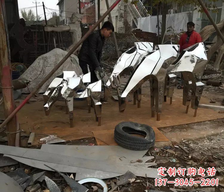 泸州不锈钢动物雕塑精美外形,经久耐用