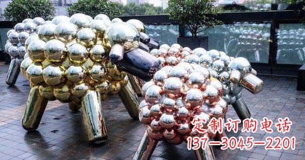 泸州不锈钢羊雕塑艺术与美感相结合