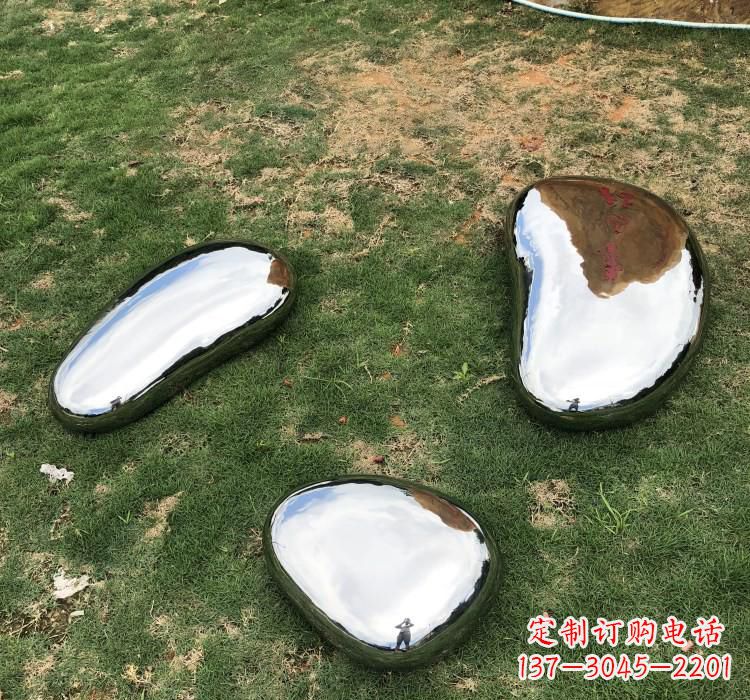 泸州不锈钢鹅卵石雕塑精致与经典的完美结合