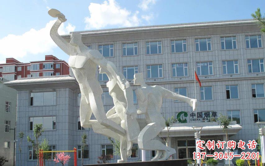 泸州不锈钢打乒乓球人物雕塑