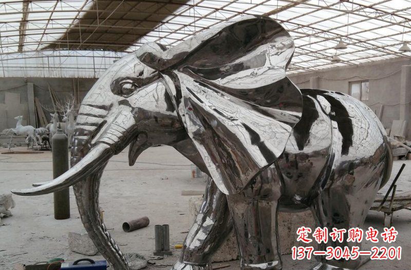 泸州不锈钢大象传承与美的结合