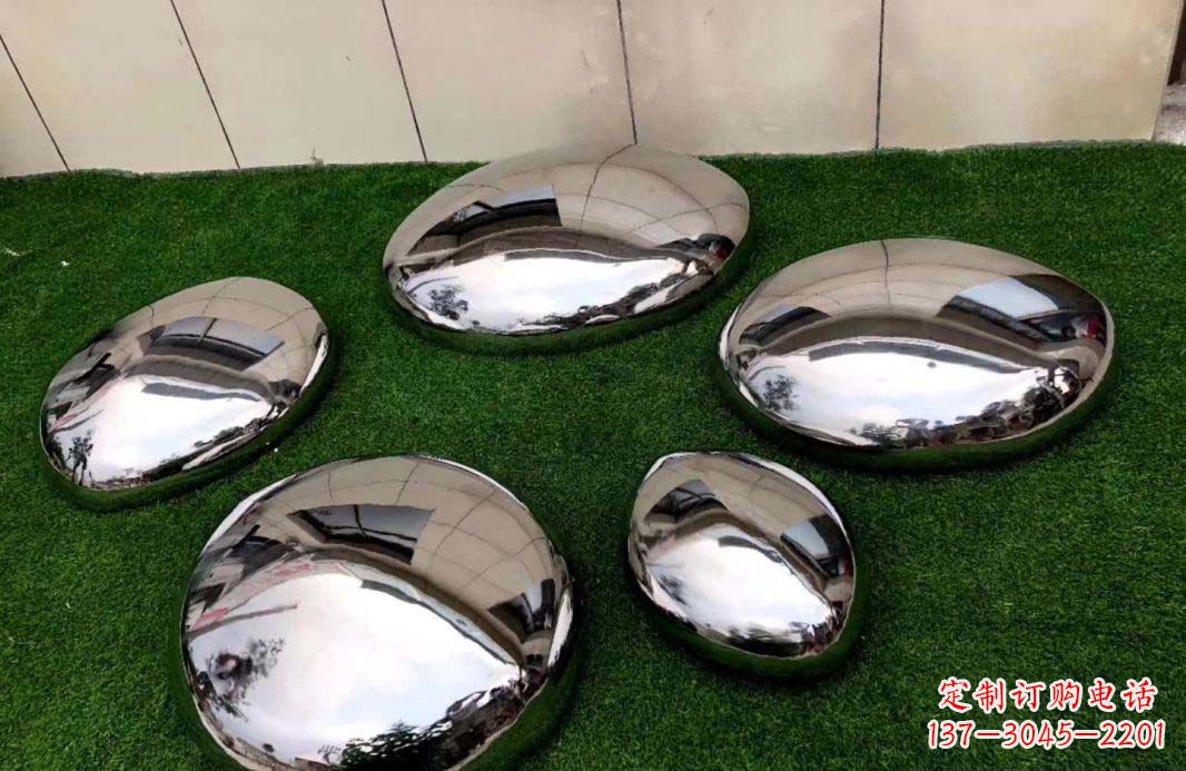 泸州不锈钢鹅卵石雕塑艺术品的精致之美