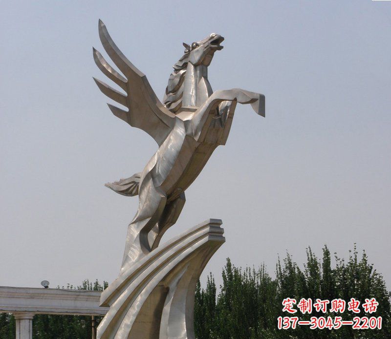 泸州不锈钢飞马精美雕塑点缀公园