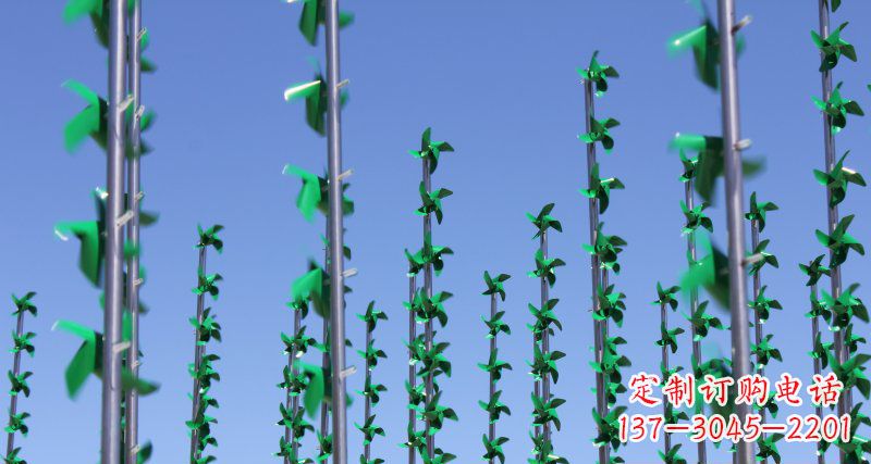 泸州螺旋风车给广场景观带来的旋转欢乐