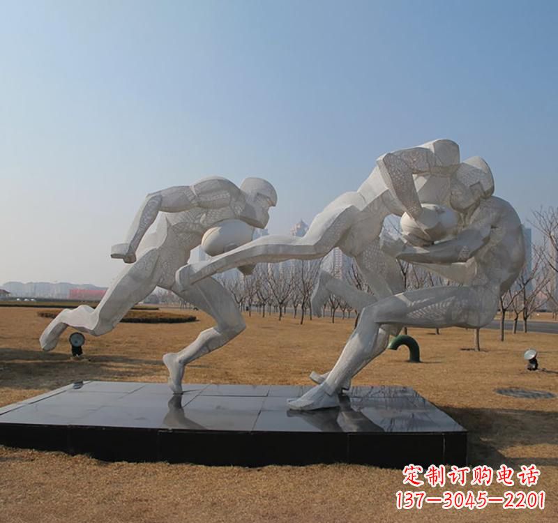 泸州不锈钢橄榄球雕塑传承精神的象征