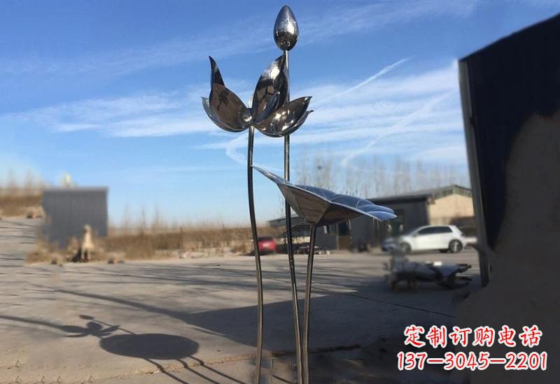 泸州不锈钢荷花雕塑精美的艺术瑰宝
