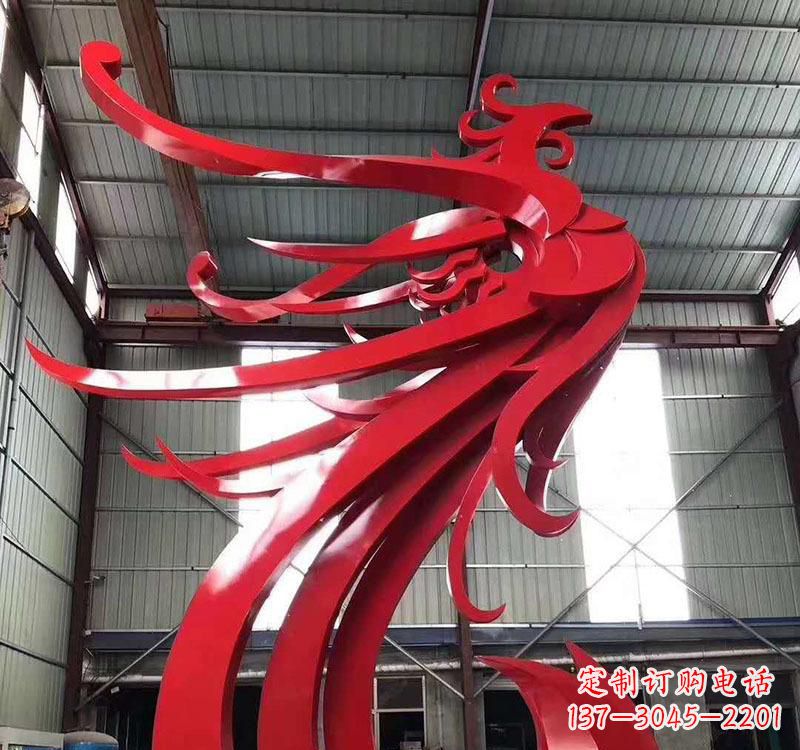 泸州不锈钢凤凰雕塑高雅而精致