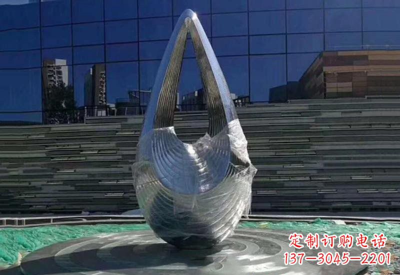 泸州不锈钢空心水滴雕塑美丽的艺术之作
