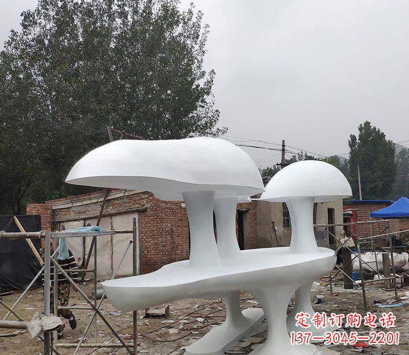 泸州不锈钢蘑菇雕塑——美丽的艺术礼物