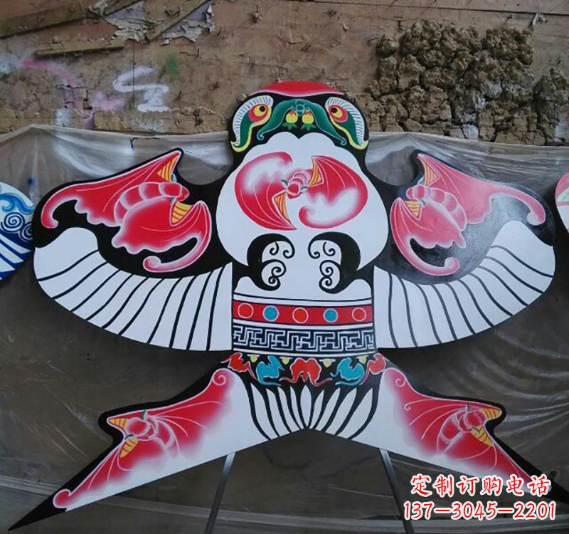 泸州精美的凤凰雕塑