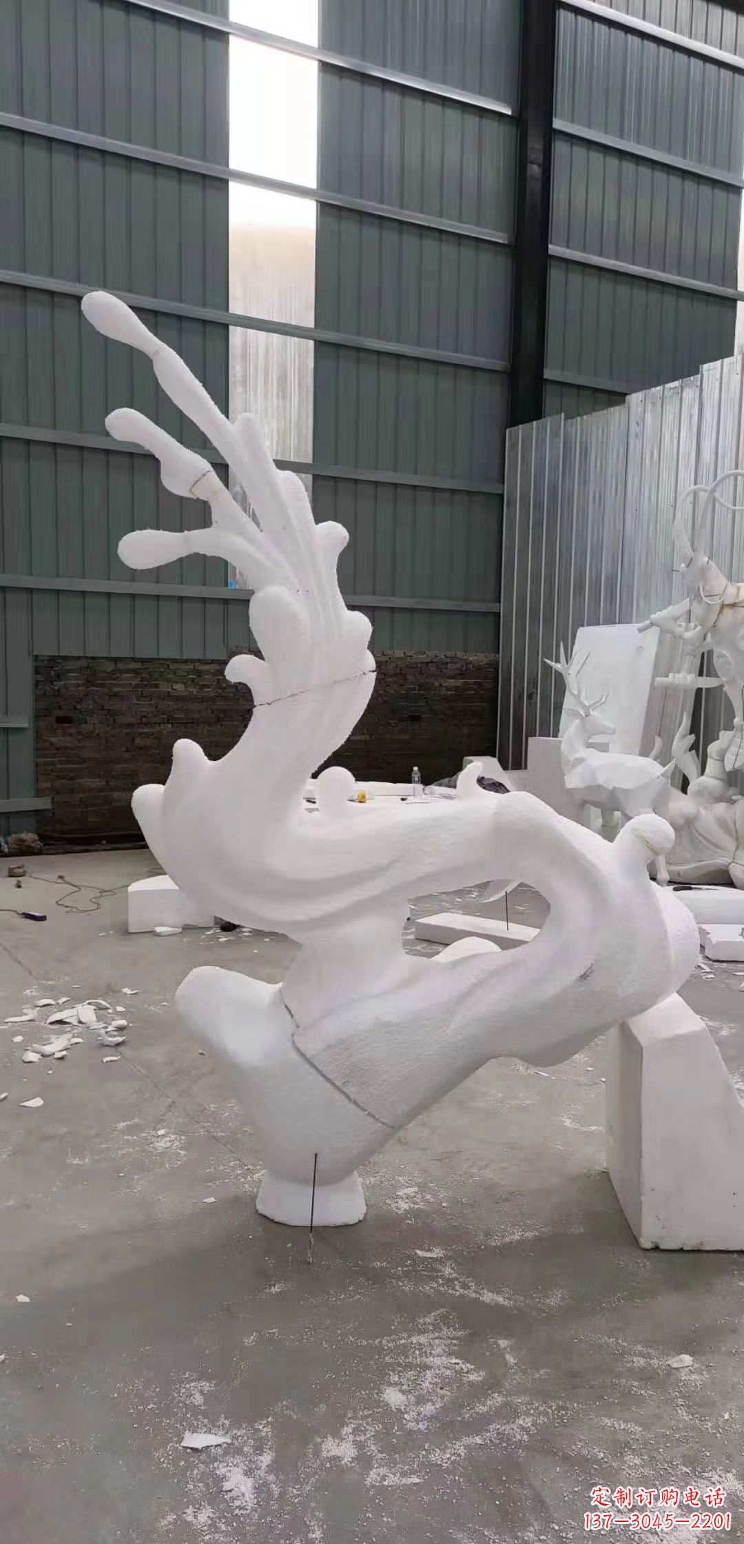 泸州魔力凤凰不锈钢的美学雕塑