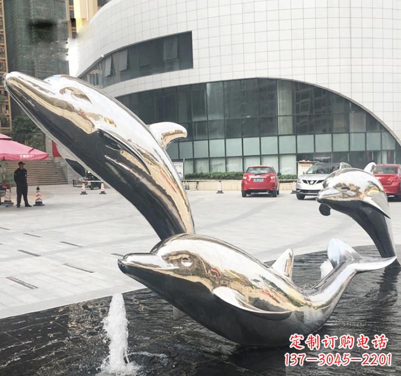 泸州不锈钢海豚雕塑艺术与美的结合