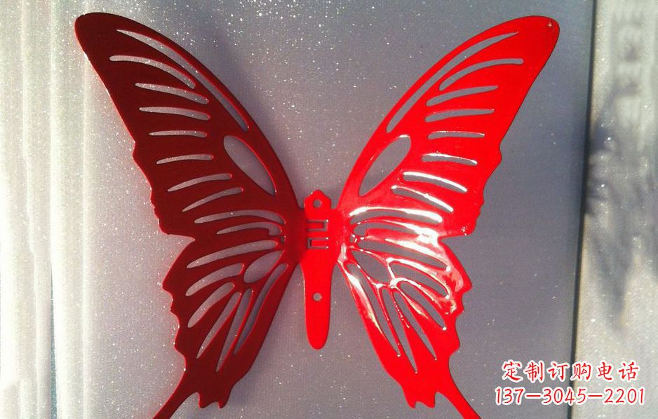 泸州不锈钢蝴蝶雕塑让蝴蝶飞跃展现灿烂美丽