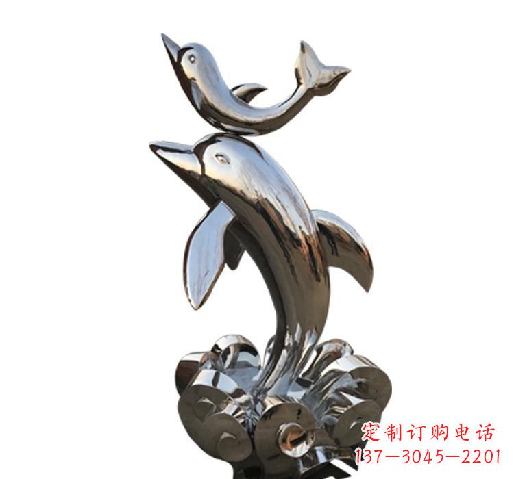 泸州海豚雕塑艺术与自然的完美结合