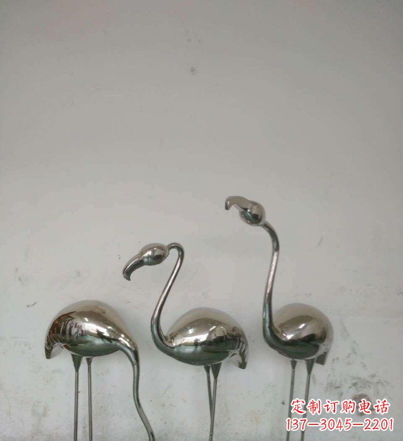 泸州不锈钢火烈鸟雕塑把自然之美带入公园