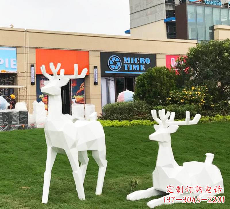 泸州不锈钢小鹿雕塑艺术之美