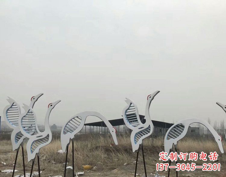 泸州精美不锈钢仙鹤雕塑