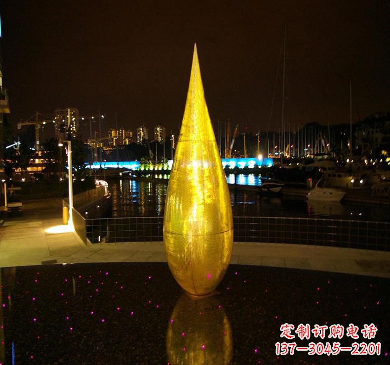 泸州不锈钢水滴雕塑给环境带来美丽