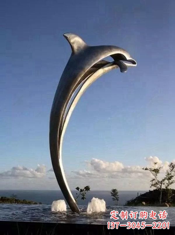 泸州不锈钢海豚雕塑让游客流连忘返