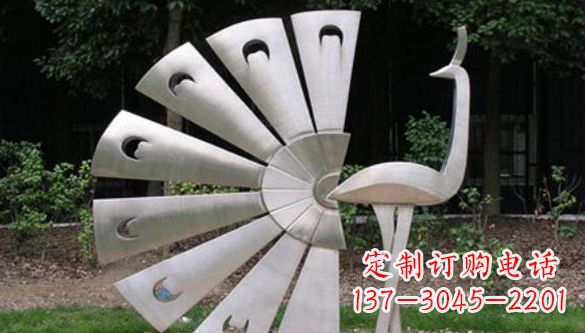 泸州不锈钢孔雀雕塑—景观中的瑰宝