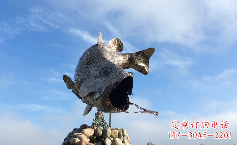 泸州不锈钢鲤鱼雕塑传承中国传统文化