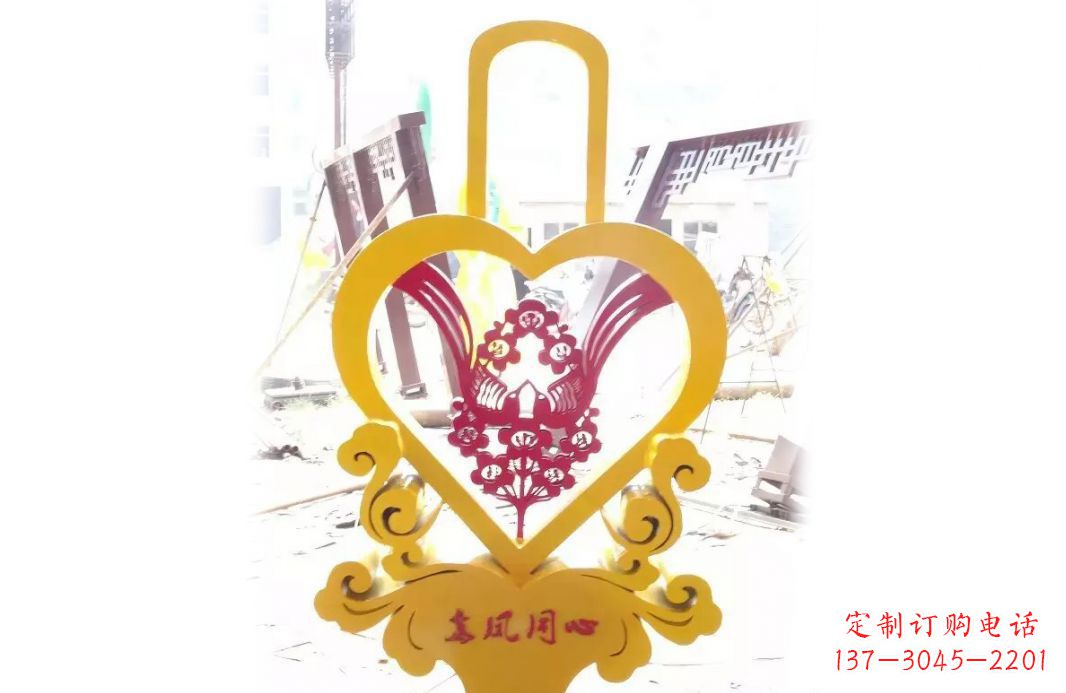 泸州不锈钢龙凤同心景观雕塑彰显中国传统文化