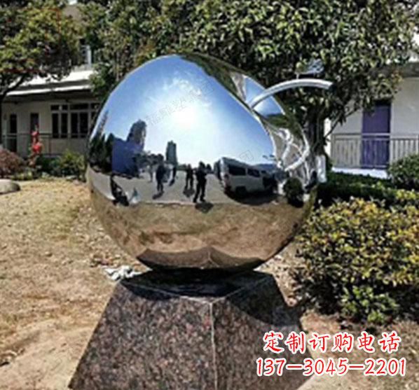 泸州不锈钢蚂蚁滚苹果雕塑艺术与科技的完美结合