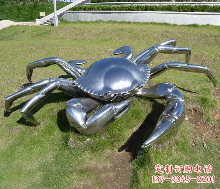 泸州不锈钢螃蟹雕塑——给景观增添灵动之美