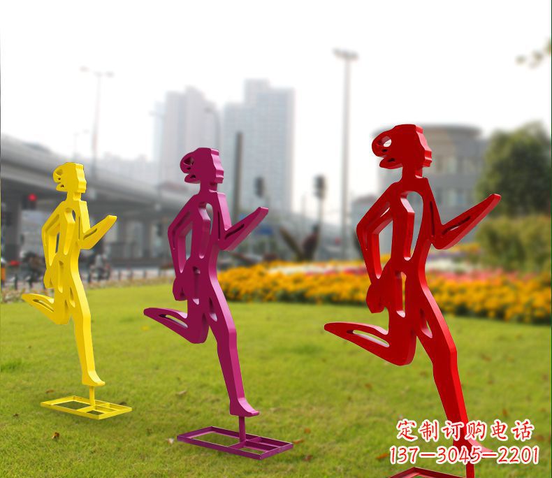 泸州勇敢奔跑的女性雕塑