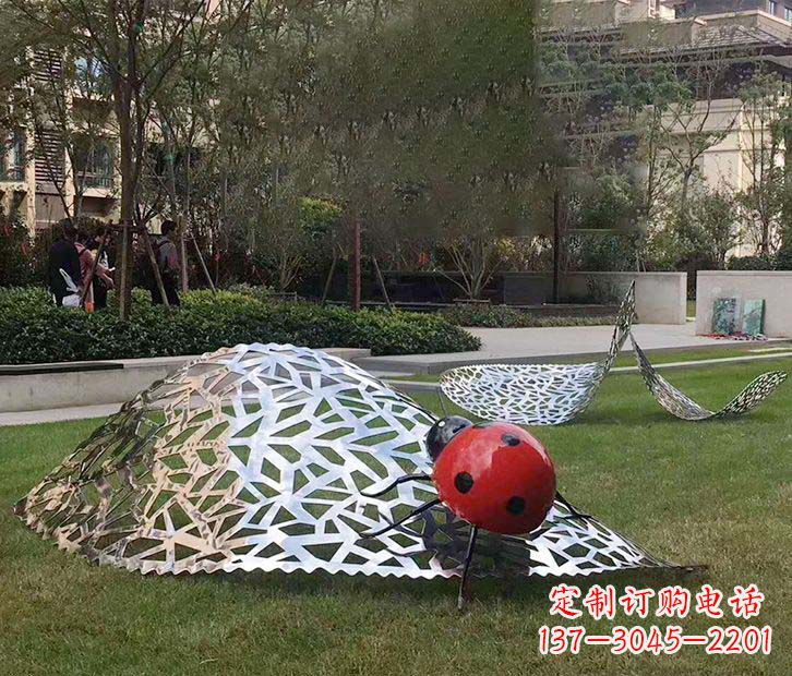 泸州不锈钢瓢虫雕塑令人惊叹的艺术之美