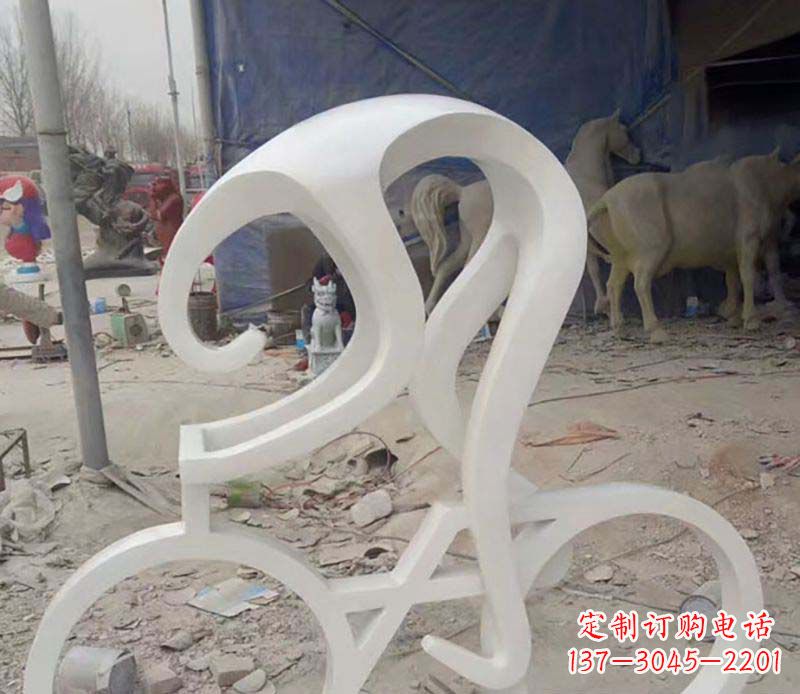 泸州不锈钢自行车雕塑——景观的点缀