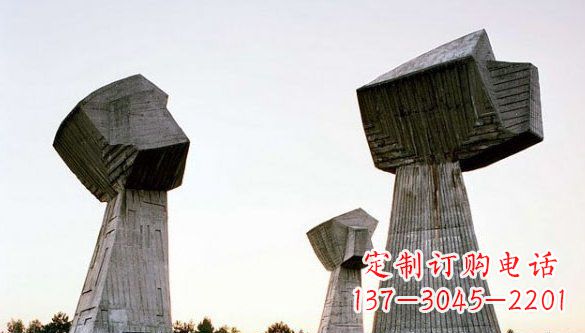 泸州不锈钢拳头一种独特的雕塑材料