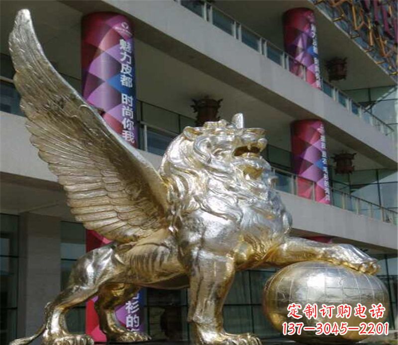 泸州不锈钢狮子雕塑象征力量与美