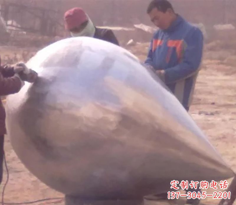 泸州不锈钢水滴雕塑精致美丽的艺术品