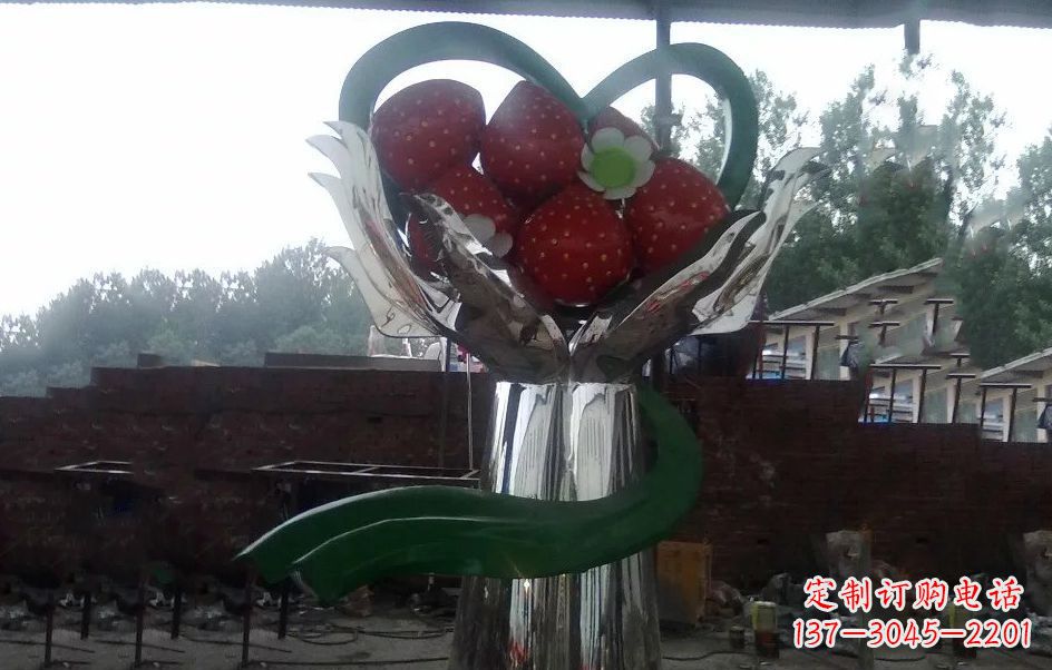 泸州不锈钢水果雕塑精美绝伦