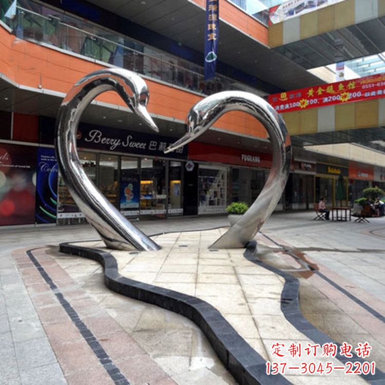 泸州不锈钢天鹅爱情雕塑把浪漫永恒的爱情永久凝固
